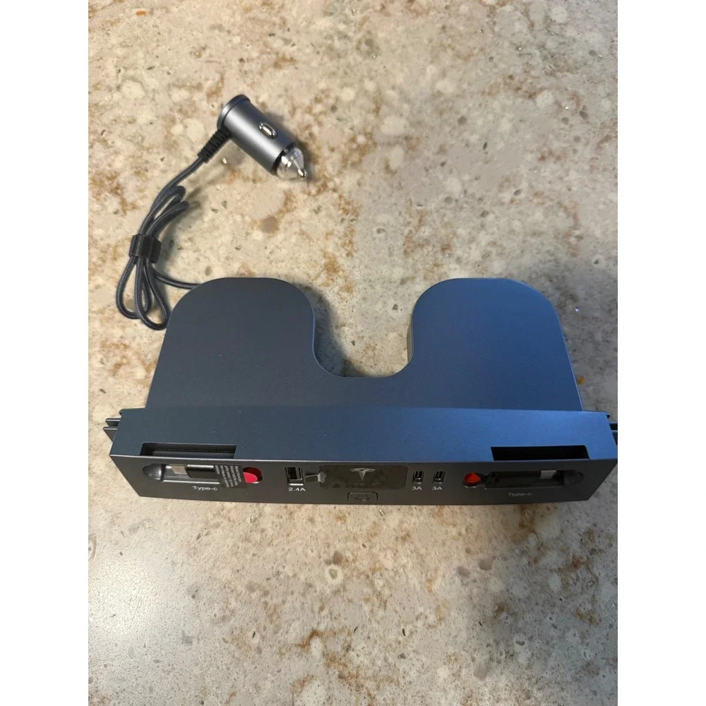 Tesla Model 3 Y Retractable Hub Docking Station 65W‎ PD USB-C PT-TSL-10 Grey